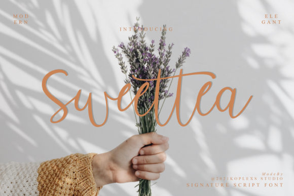 Sweettea Script Font Poster 1