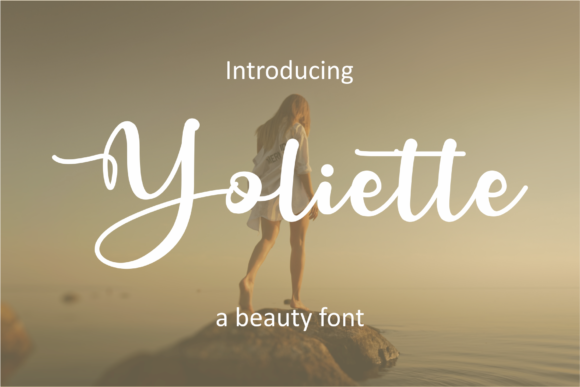 Yoliette Font Poster 1