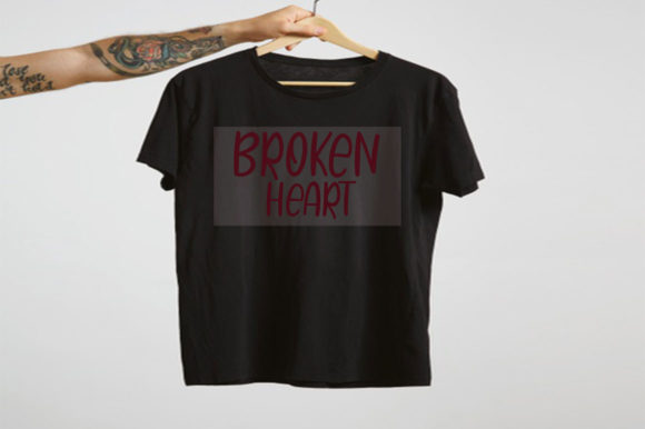 Broken Heart Font Poster 3