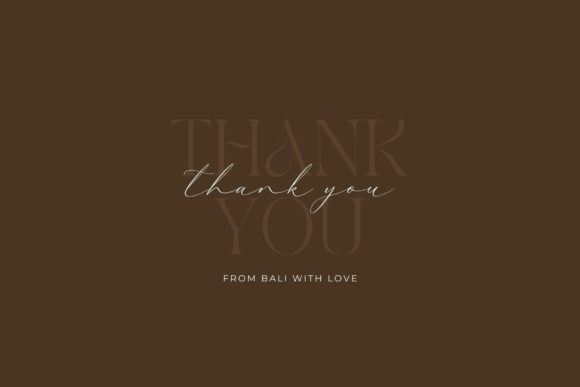 La Belle Signature Font Poster 12