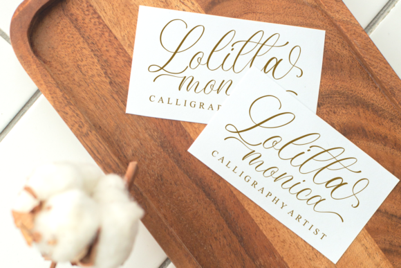 Lavendora Font Poster 8