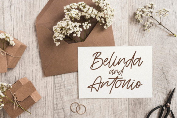 Lovelyta Font Poster 4