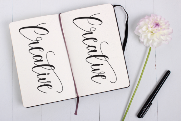 Melody Vintage Font Poster 3