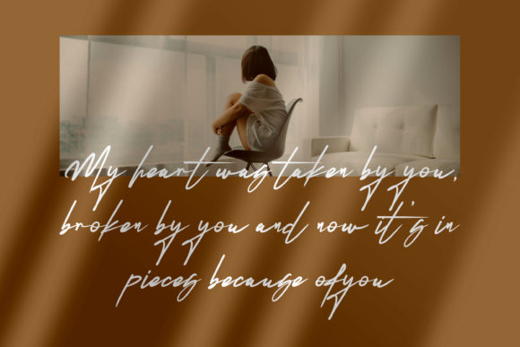 Reillytta Sheilabe Font Poster 2