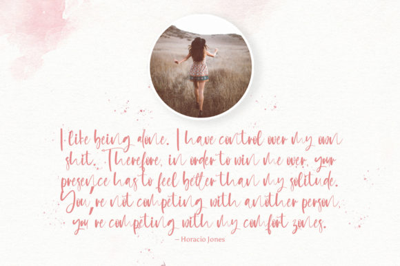 Saturday Crush Font Poster 5