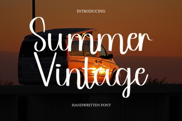 Summer Vintage Font