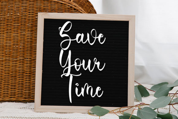 Winter Vintage Font Poster 5