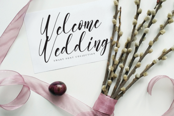 Alivelove Font Poster 3