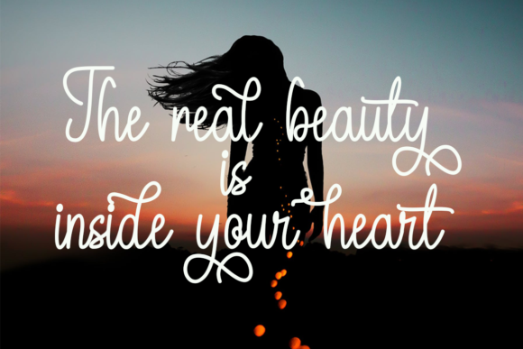 Beautyline Font Poster 5