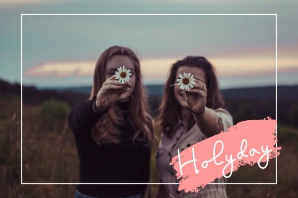 Flowerhy Font Poster 3