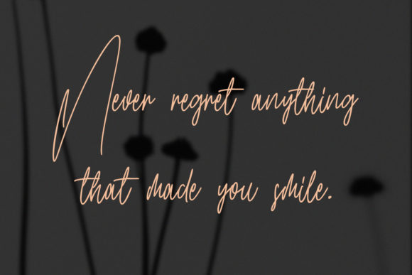 Gilly Fleurs Font Poster 3