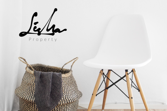 Hellosta Font Poster 11