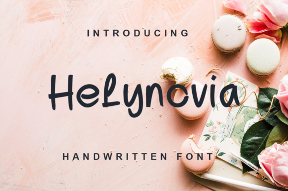 Helynovia Font Poster 1