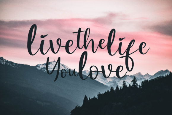 Hilleda Font Poster 4