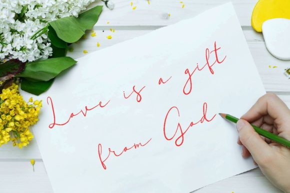 Lovea Heart Font Poster 4