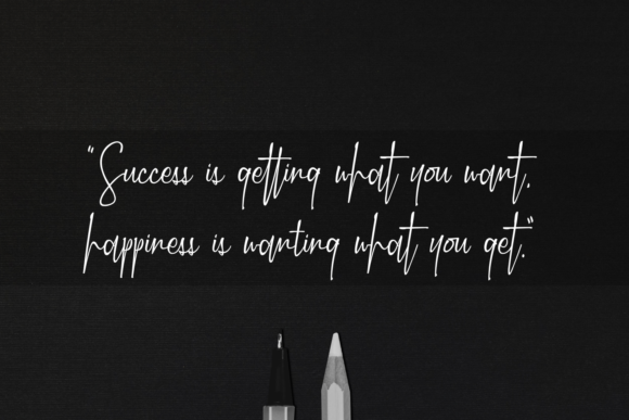 Marwah Signature Font Poster 7