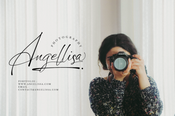Mogenta Signature Font Poster 4