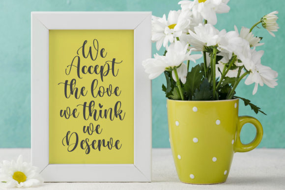 Piglate Font Poster 3