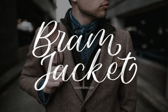 Qrown Brand Font Poster 5