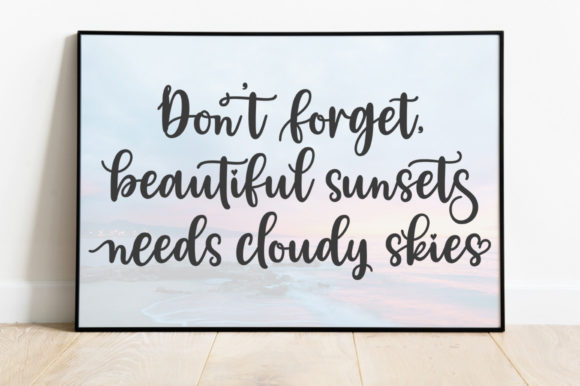 Romantis Natalies Font Poster 7