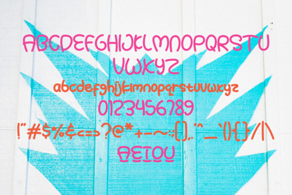 Summer Baby Font Poster 9