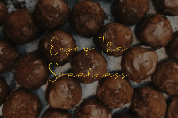 Sweet Line Font Poster 4