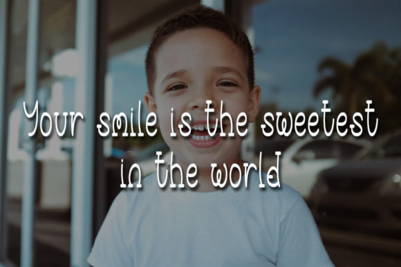 Sweet Smile Font Poster 4
