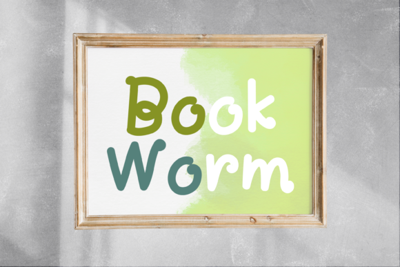 Earthworms Font Poster 5