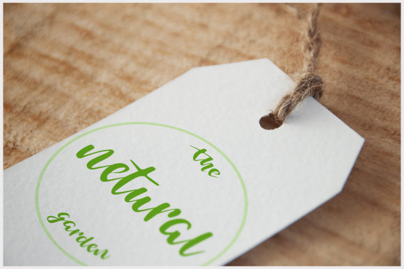 Maranta Font Poster 7