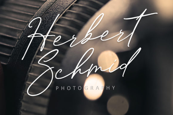 Sachlette Signature Font Poster 6