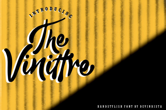 The Vinittre Font Poster 1