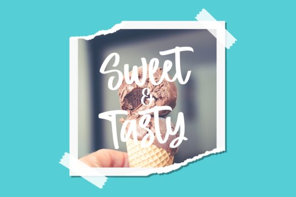 Winter Sweety Font Poster 5