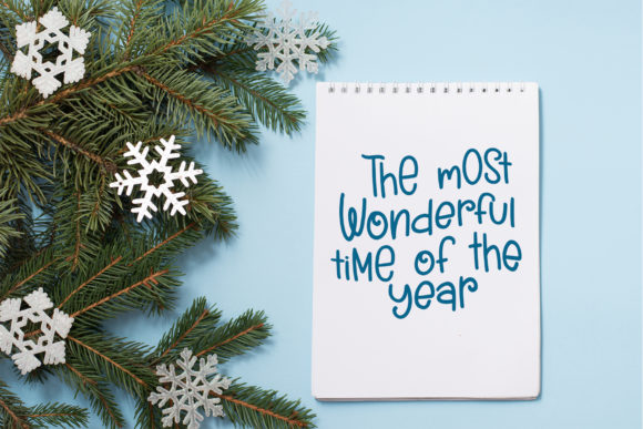 Winter Wishes Font Poster 6