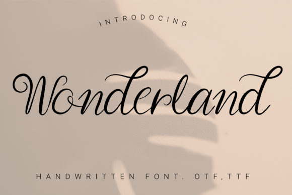 Wonderland Font