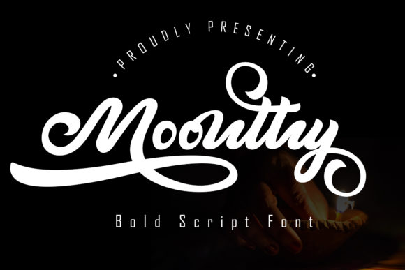 Moonthy Font Poster 1