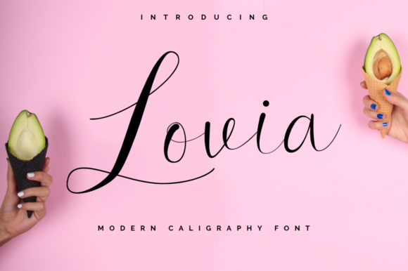 Lovia Font