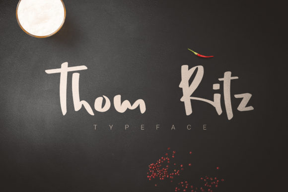 Thom Ritz Family Font