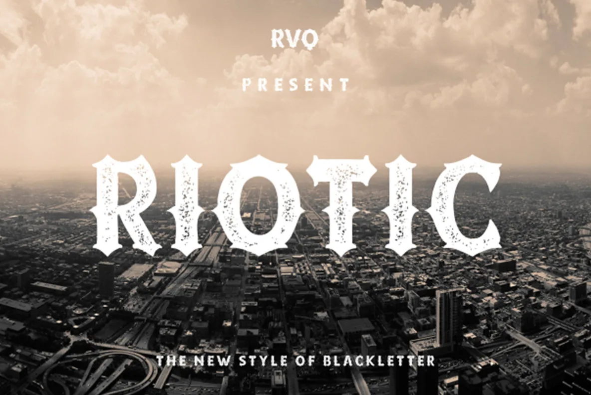 Riotic Font Riotic Font Poster 1