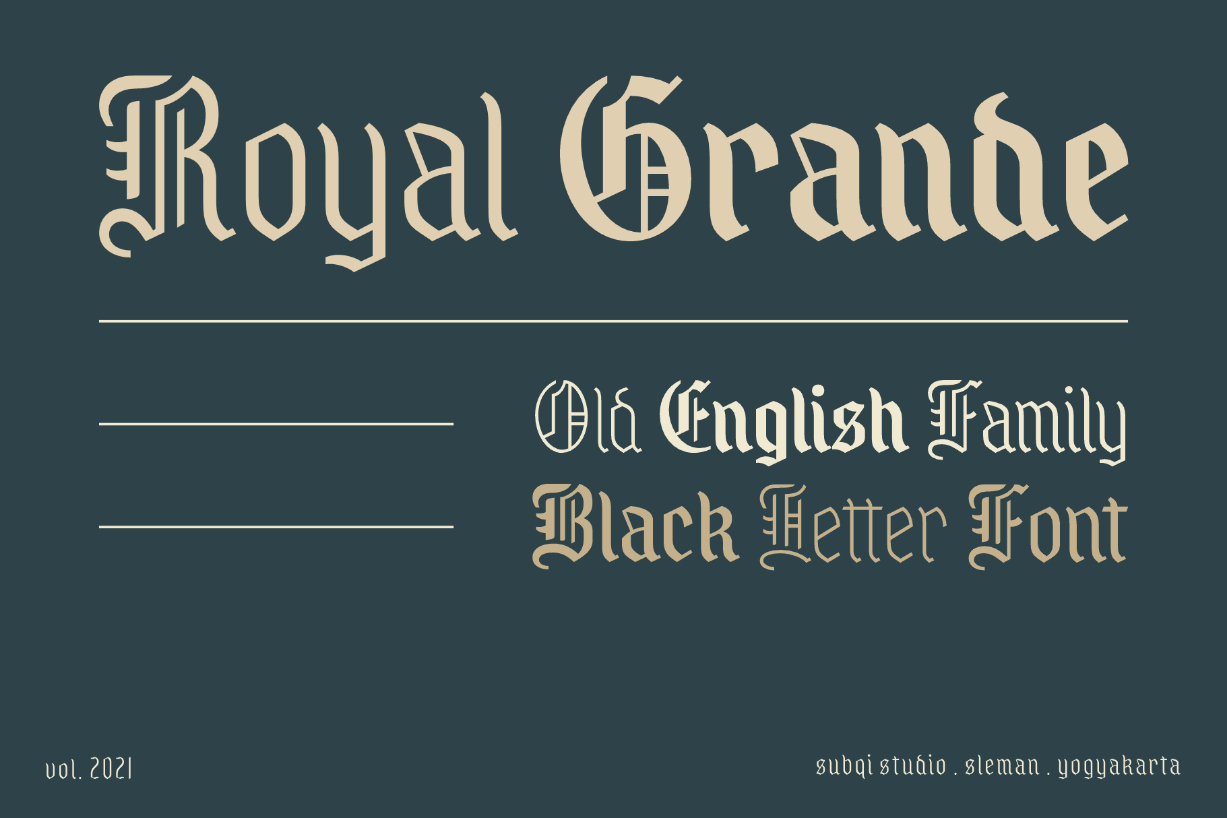 Royal Grande Font Poster 1