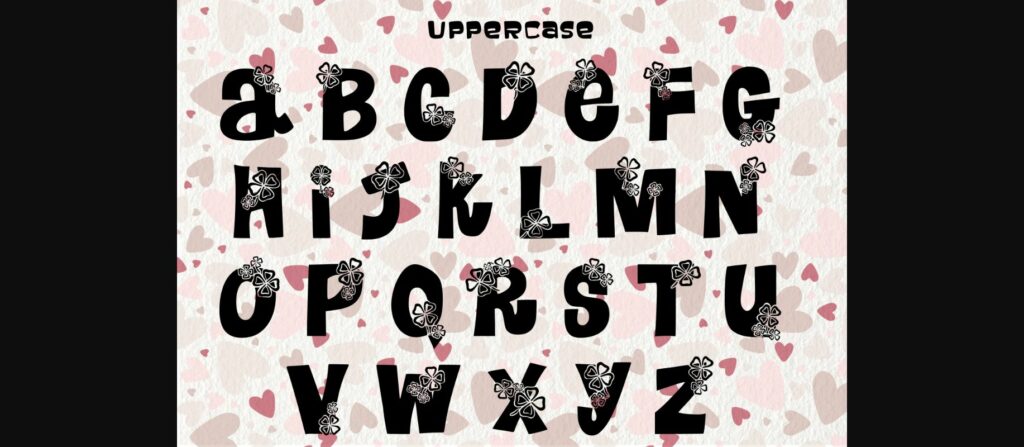 Clover in Love Font Poster 8