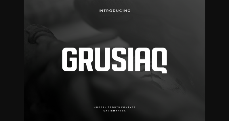 Grusiaq Font Poster 1