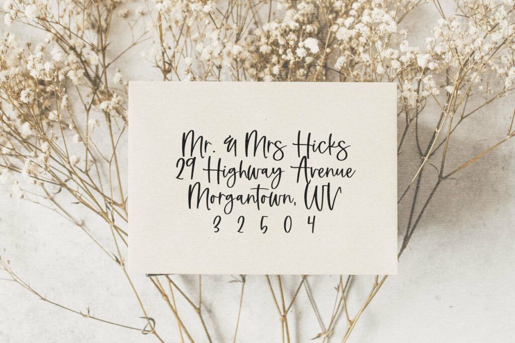 Arlington - Modern Script Font Poster 9