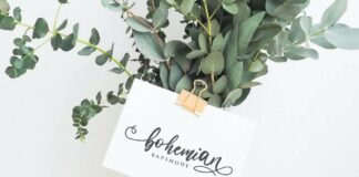 Barcelona - Handwritten Font Poster 1