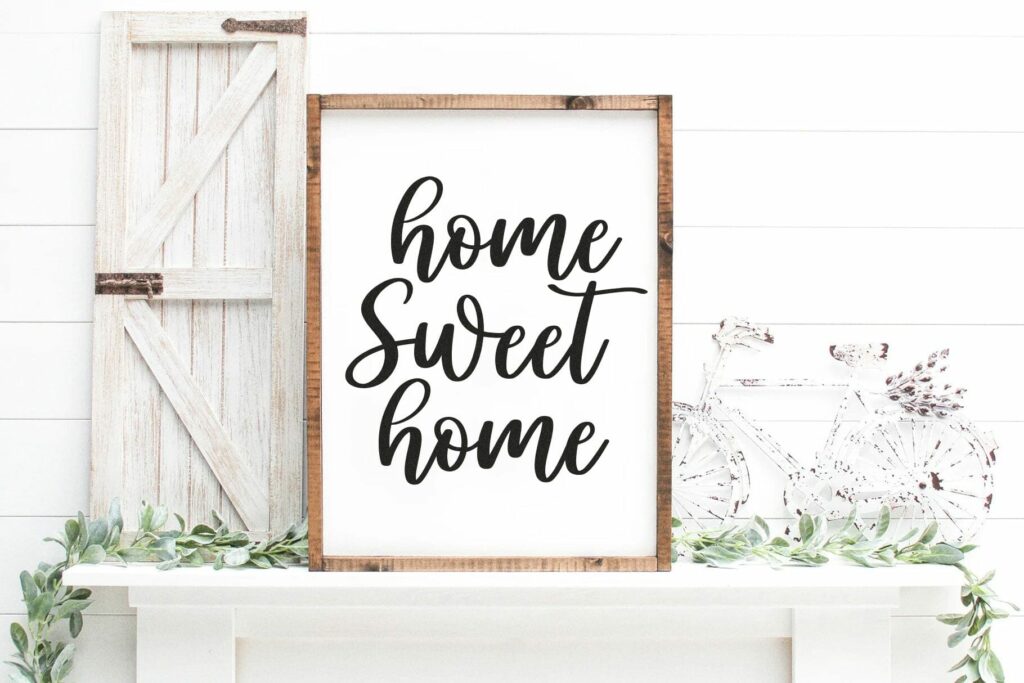 Carley - Lovely heart Script Font Poster 4