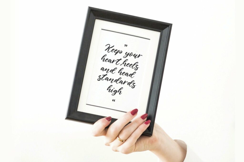 Castlena Modern Handwritten Font Poster 4