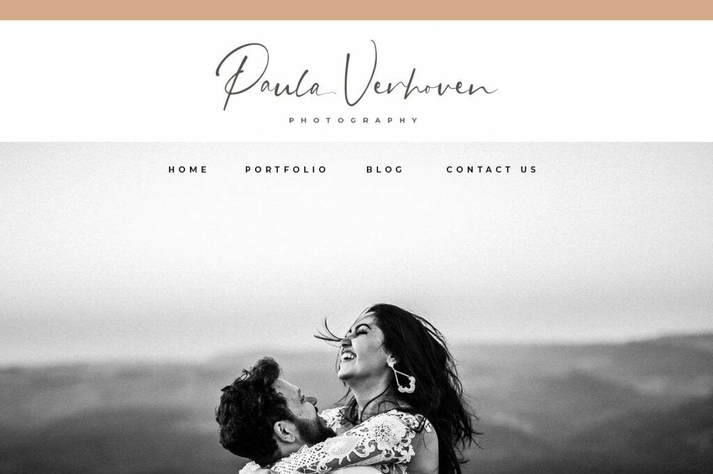 Grahamo - Luxury Signature Font Poster 1
