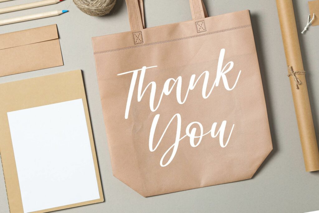 Miracle Justice Modern Casual Handwritten Script Font Poster 2