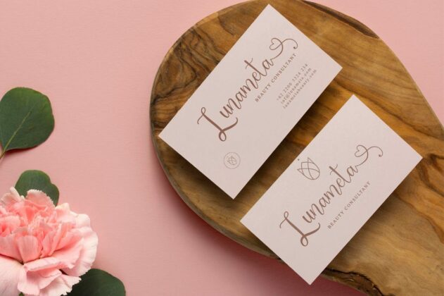 monalisa lovely font Poster 6