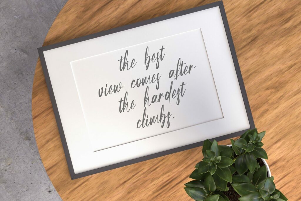 Partiny Agathi - Handwritten Font Poster 4