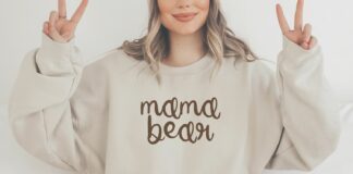 Peachy Sugar Brush Script Font Poster 1